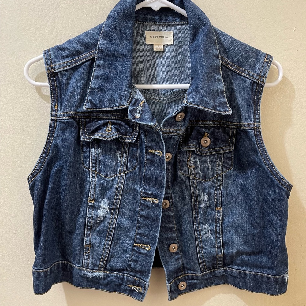 No sleeves Jean jacket